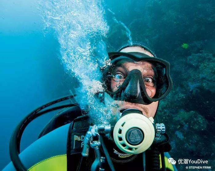 在生活中，我们如何应对服务歧视？游戏画面