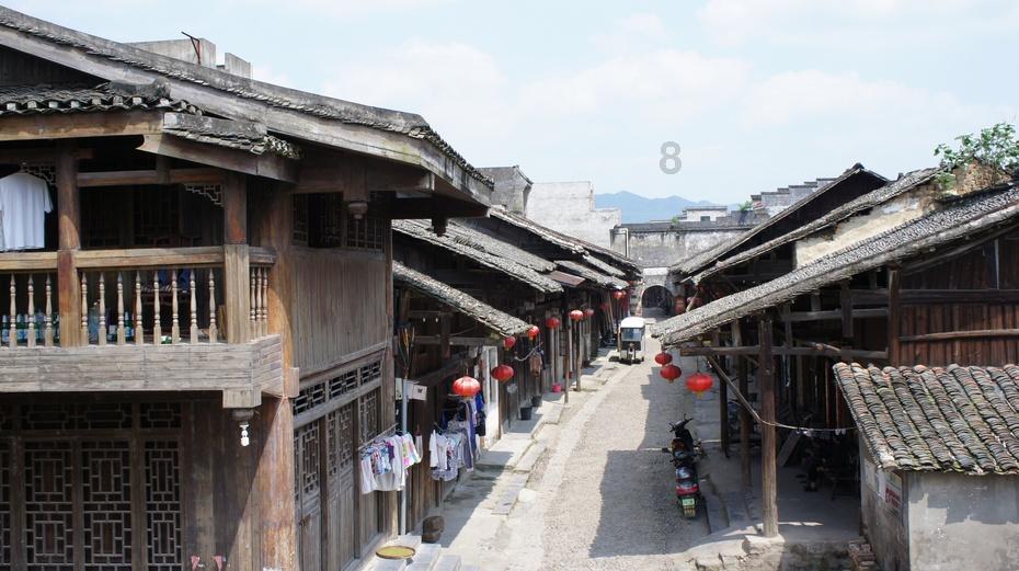在生活中，我们如何应对服务歧视？游戏画面